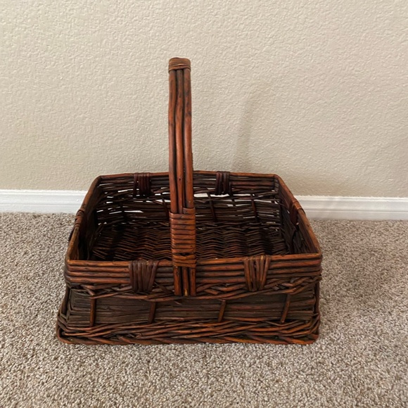 Basket - Picture 1 of 13